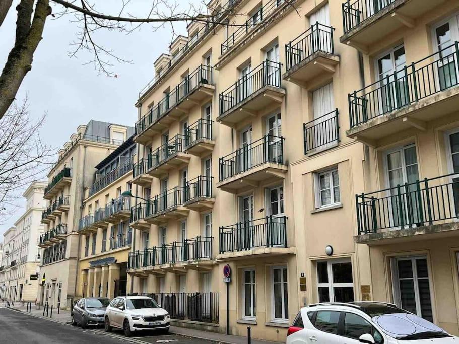 Appartement Familial 8 Personnes Proche De Disney Et Paris Шеси Экстерьер фото